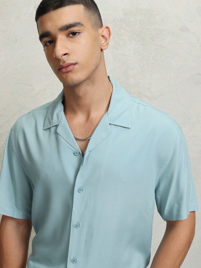 Highlander Men Blue solid Relaxed Fit Casual Shirt - Blue - Image 1