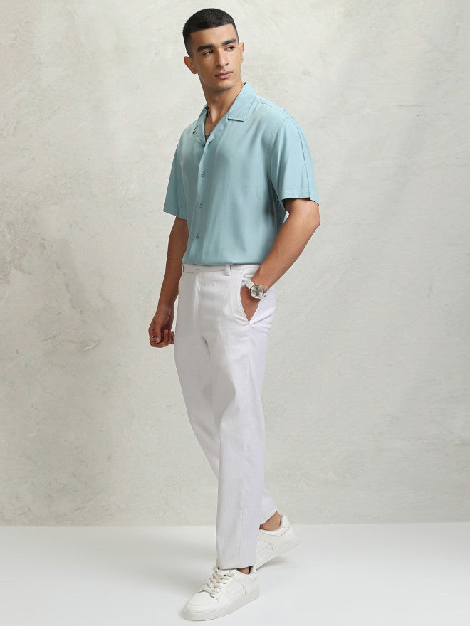 Highlander Men Blue solid Relaxed Fit Casual Shirt - Blue - Image 2