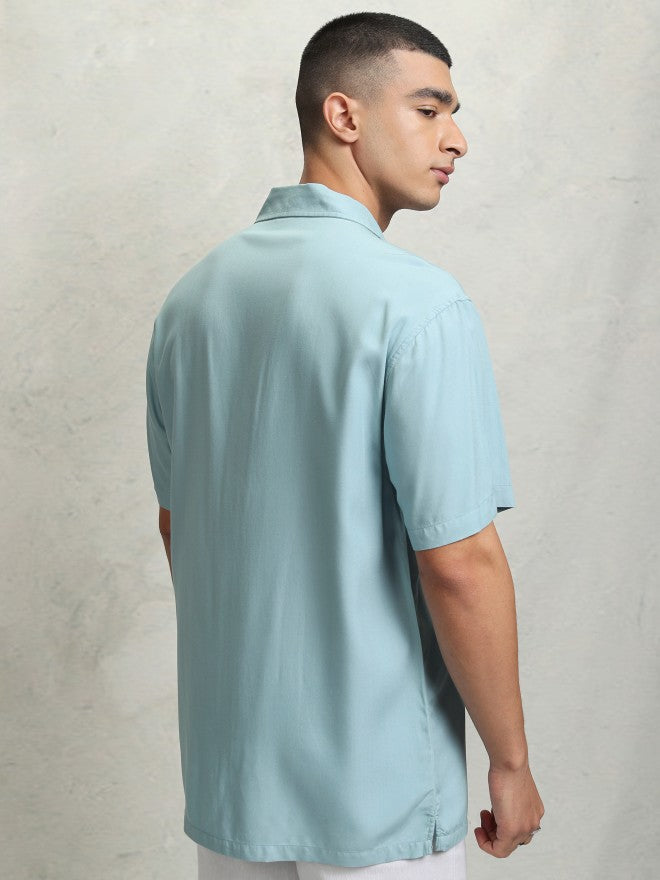 Highlander Men Blue solid Relaxed Fit Casual Shirt - Blue - Image 3