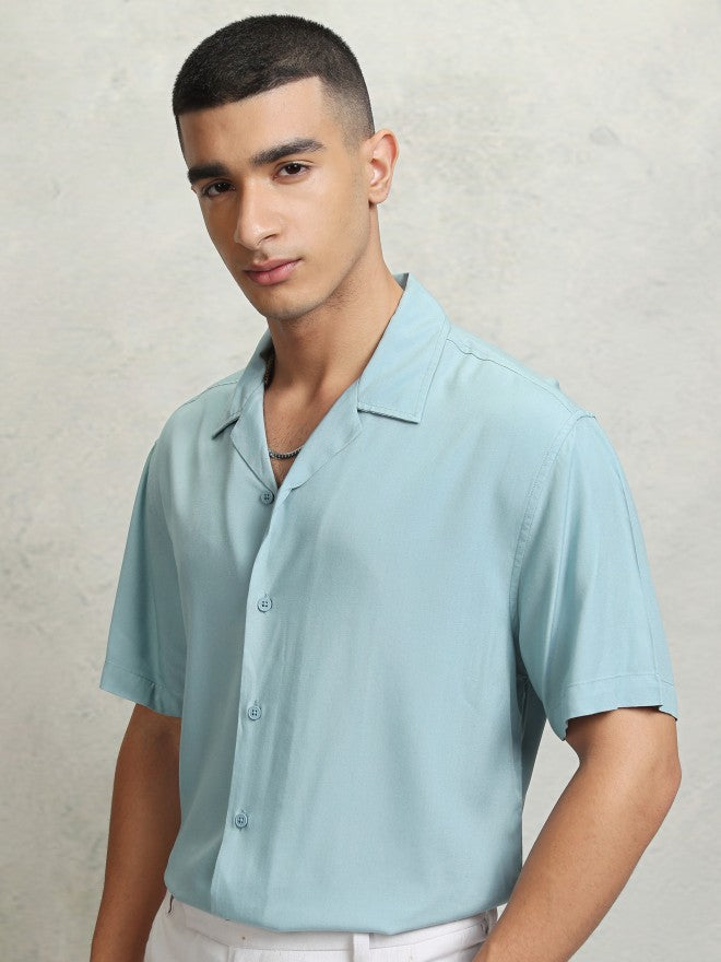 Highlander Men Blue solid Relaxed Fit Casual Shirt - Blue - Image 4