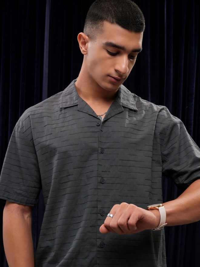 Highlander Men Grey Textured Relaxed Fit Casual Shirt - Grey - Image 1