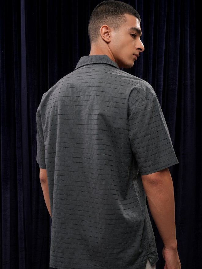 Highlander Men Grey Textured Relaxed Fit Casual Shirt - Grey - Image 3