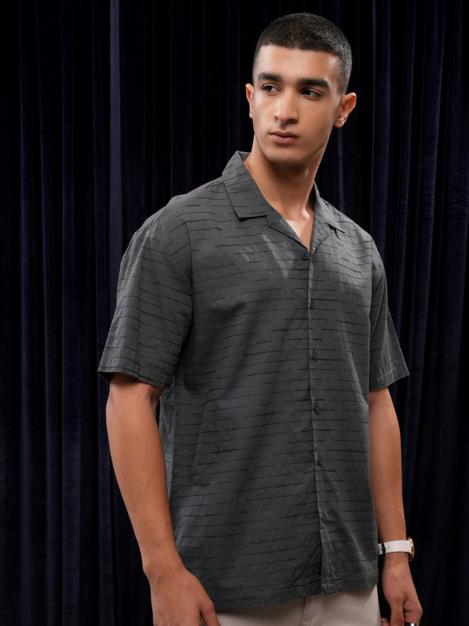 Highlander Men Grey Textured Relaxed Fit Casual Shirt - Grey - Image 6