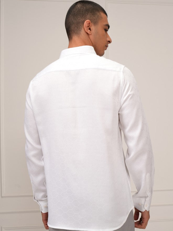 Highlander Men White Solid Slim Fit Casual Shirt - White - Image 3