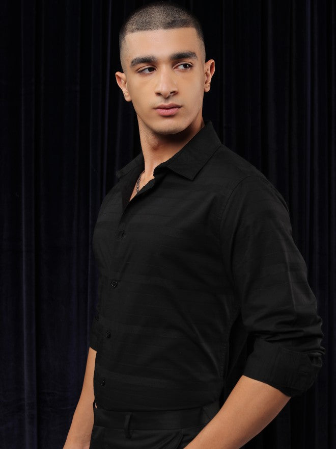 Highlander Men Black Striped Slim Fit Casual Shirt - Black - Image 4