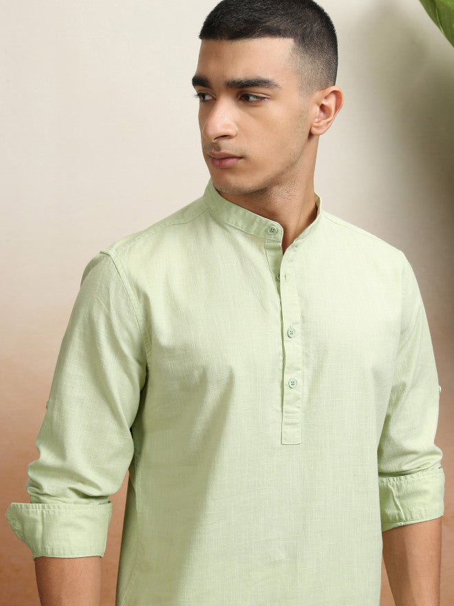 Highlander Men Green Solid Regular Fit Casual Shirt - Green - Image 1