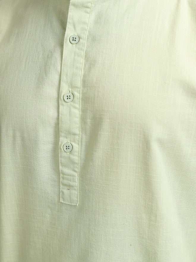 Highlander Men Green Solid Regular Fit Casual Shirt - Green - Image 8