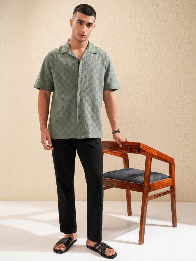 Highlander Men Green Textured Relaxed Fit Casual Shirt - Green - Image 2