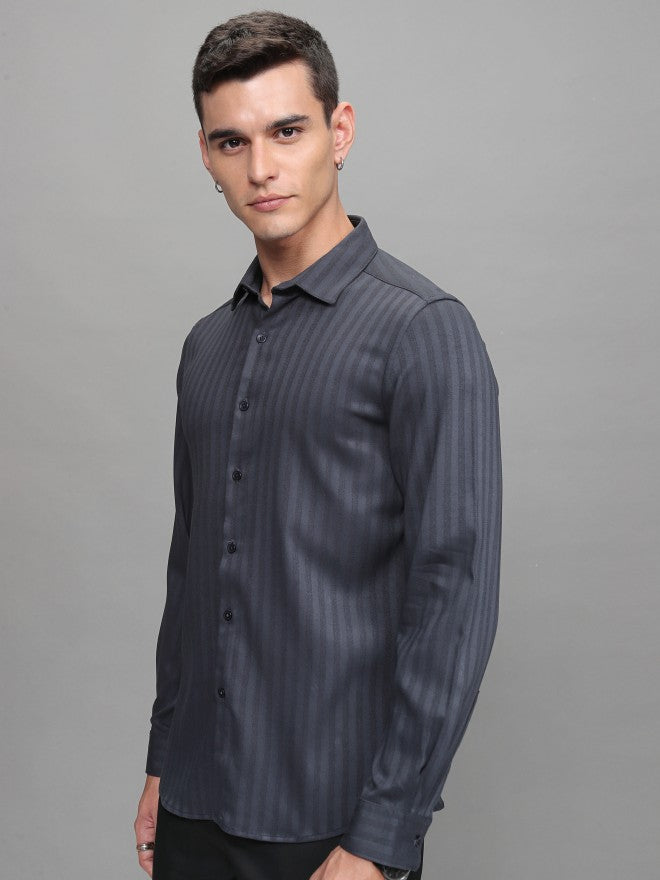 Highlander Men Navy Blue Striped Slim Fit Casual Shirt - Navy Blue - Image 4