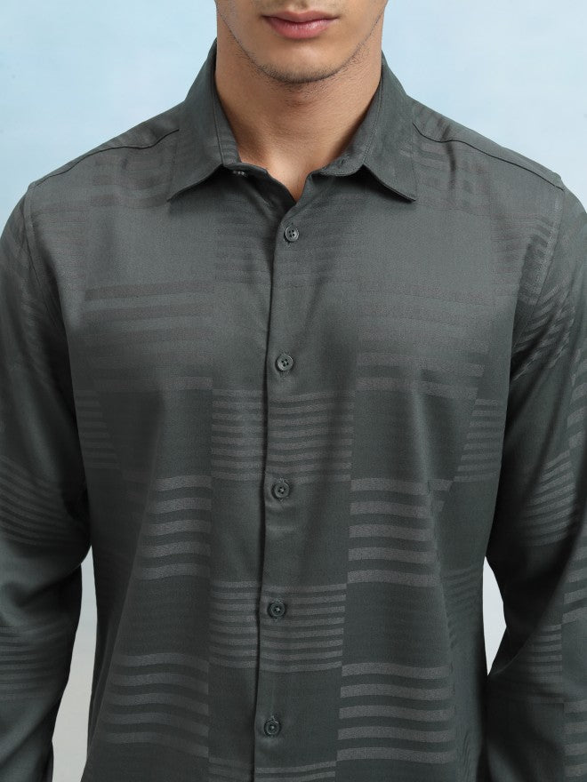 Highlander Men Grey Dobby Printed Solid Occation Slim Fit Shirt - Grey - Image 5