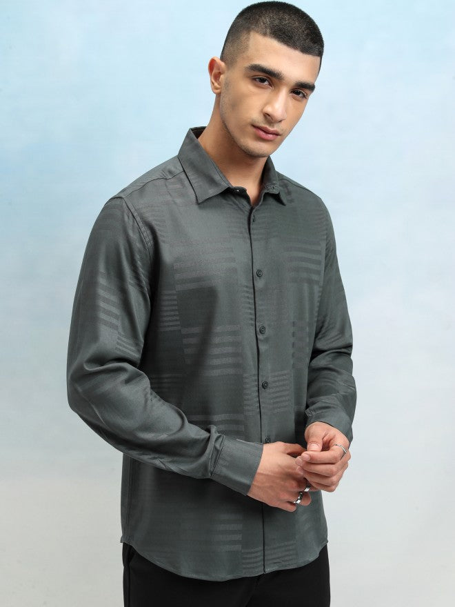 Highlander Men Grey Dobby Printed Solid Occation Slim Fit Shirt - Grey - Image 6