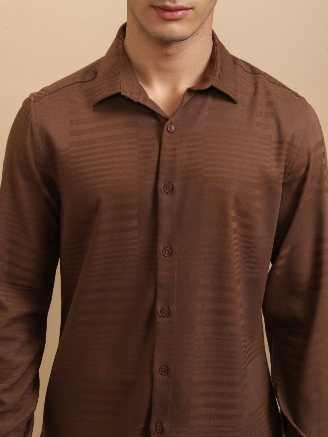 Highlander Men Brown Textured Slim Fit Casual Shirt - Brown - Image 5