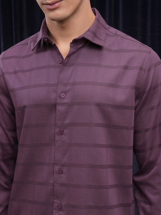 Highlander Men Purple Solid Slim Fit Casual Shirt - Purple - Image 5