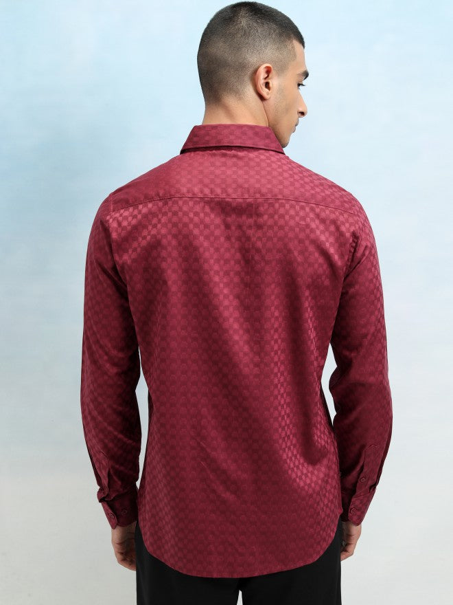 Highlander Men Red Textured Slim Fit Casual Shirt - Red - Image 3
