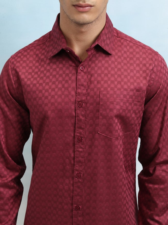 Highlander Men Red Textured Slim Fit Casual Shirt - Red - Image 5