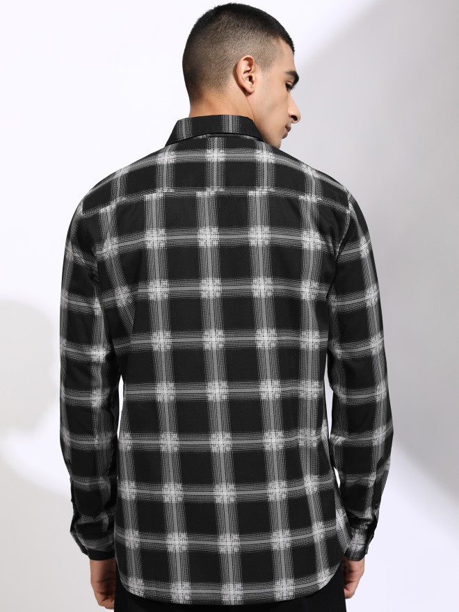 Highlander Men Black Checked Regular Fit Casual Shirt - Black - Image 3