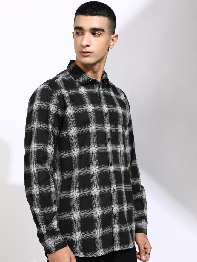 Highlander Men Black Checked Regular Fit Casual Shirt - Black - Image 6