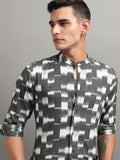 Highlander Men Grey Printed Regular Fit Casual Shirt - Grey - Image 1
