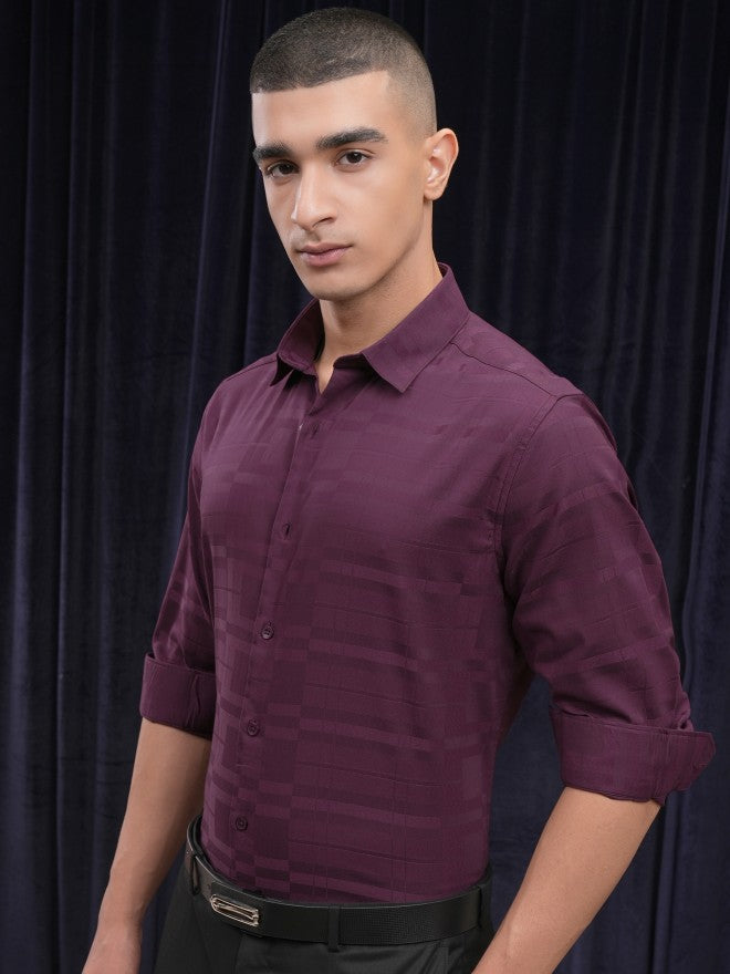 Highlander Men Burgundy Striped Slim Fit Casual Shirt - Green - Image 4