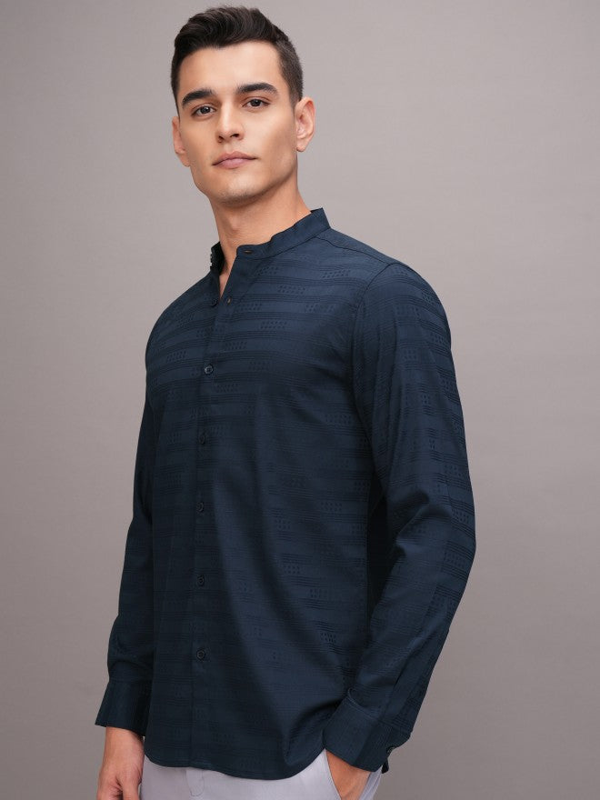 Highlander Men Navy Blue Striped Regular Fit Casual Shirt - Navy Blue - Image 4