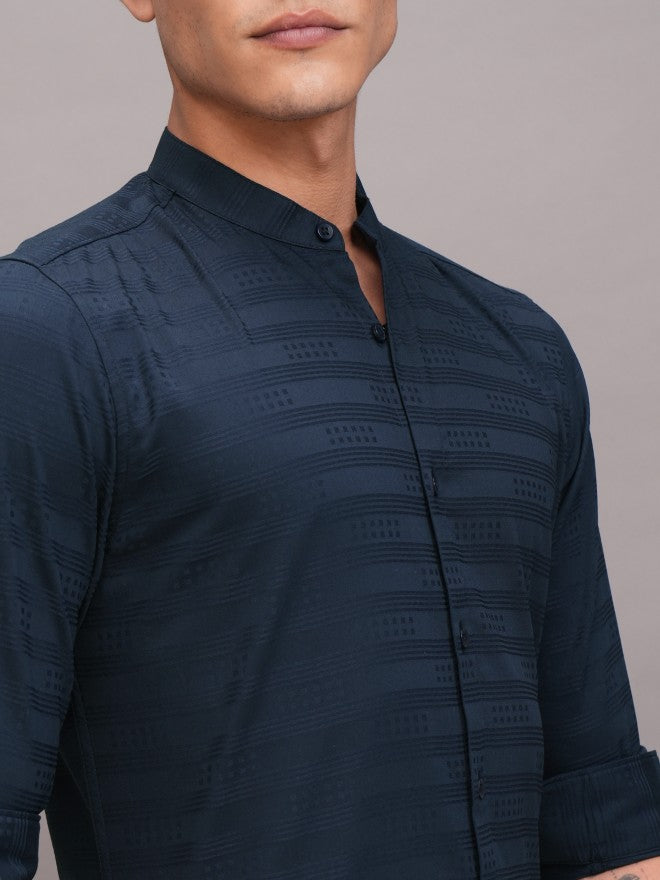 Highlander Men Navy Blue Striped Regular Fit Casual Shirt - Navy Blue - Image 5