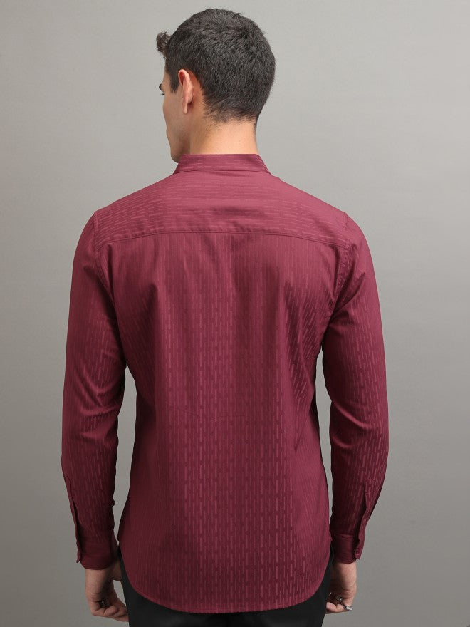 Highlander Men Maroon Textured Regular Fit Casual Shirt - Maroon - Image 3