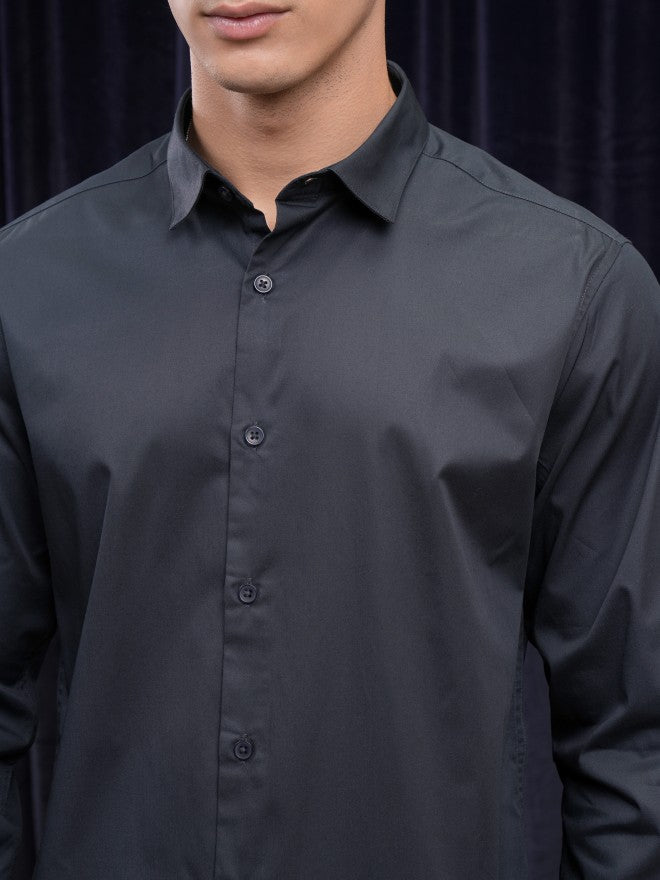 Highlander Men Navy Blue Solid Slim Fit Casual Shirt - Navy Blue - Image 5
