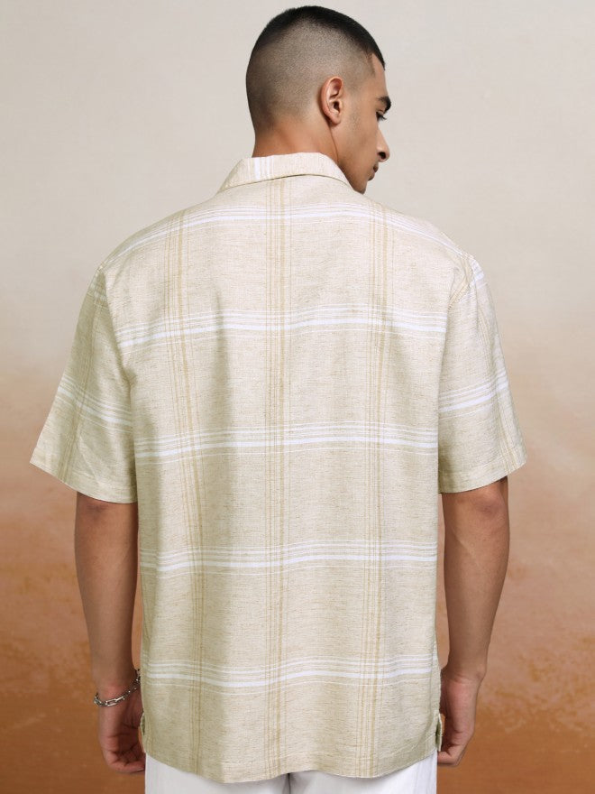 Highlander Men White Checked Relaxed Fit Casual Shirts - White - Image 3