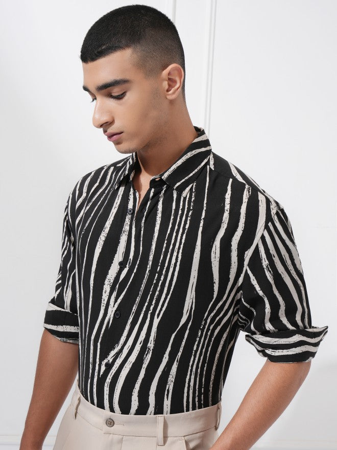 Highlander Men Black Printed Relaxed Fit Casual Shirt - Black - Image 4