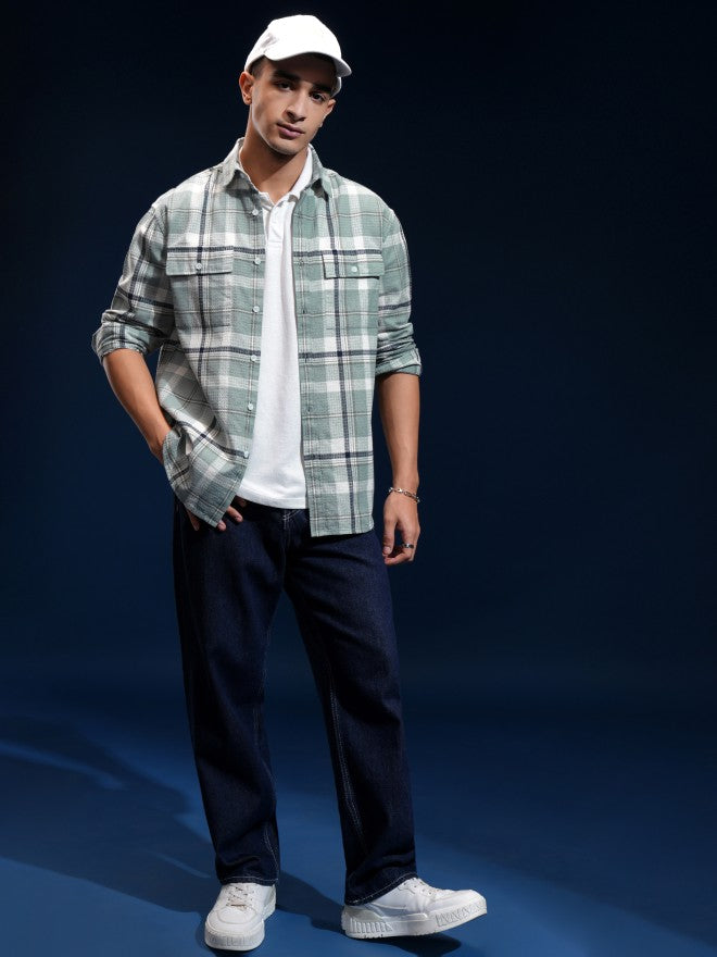 Highlander Men Green Checked Relaxed Fit Casual Shirt - Green - Image 2