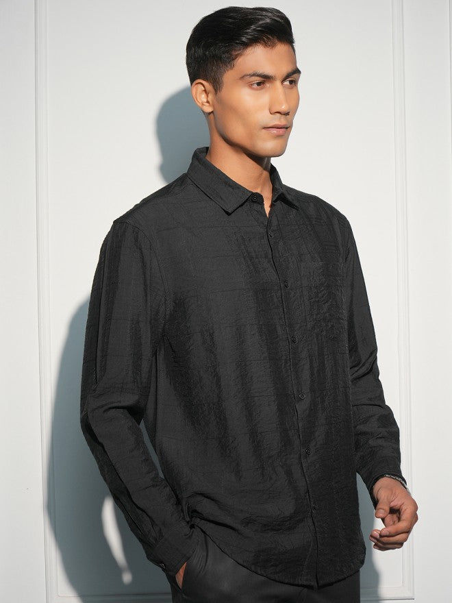 Highlander Men Black Textured Relaxed Fit Casual Shirt - Black - Image 6
