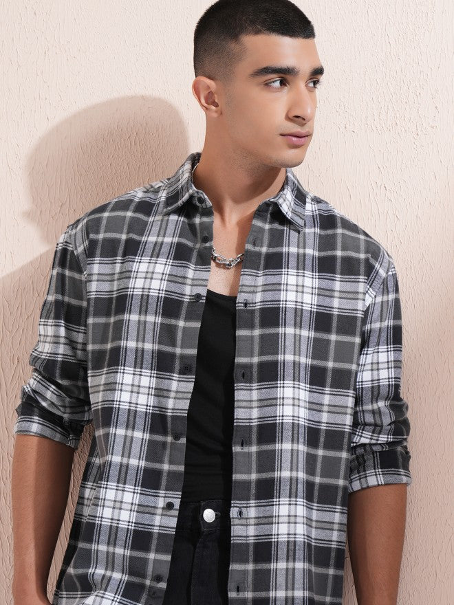 Highlander Men Black Checked Relaxed Fit Casual Shirt - Black - Image 1