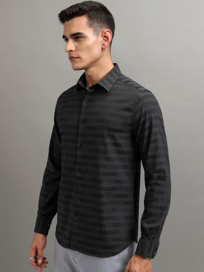 Highlander Men Black Striped Slim Fit Casual Shirt - Black - Image 4