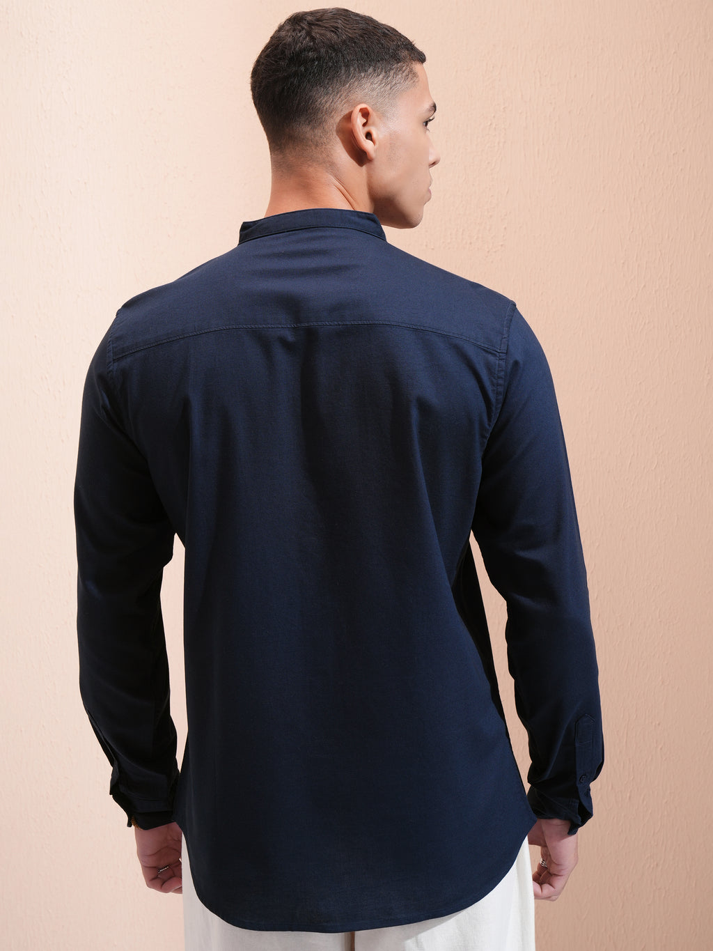 Highlander Men Navy Blue Solid Regular Fit Casual Shirt - Navy Blue - Image 3