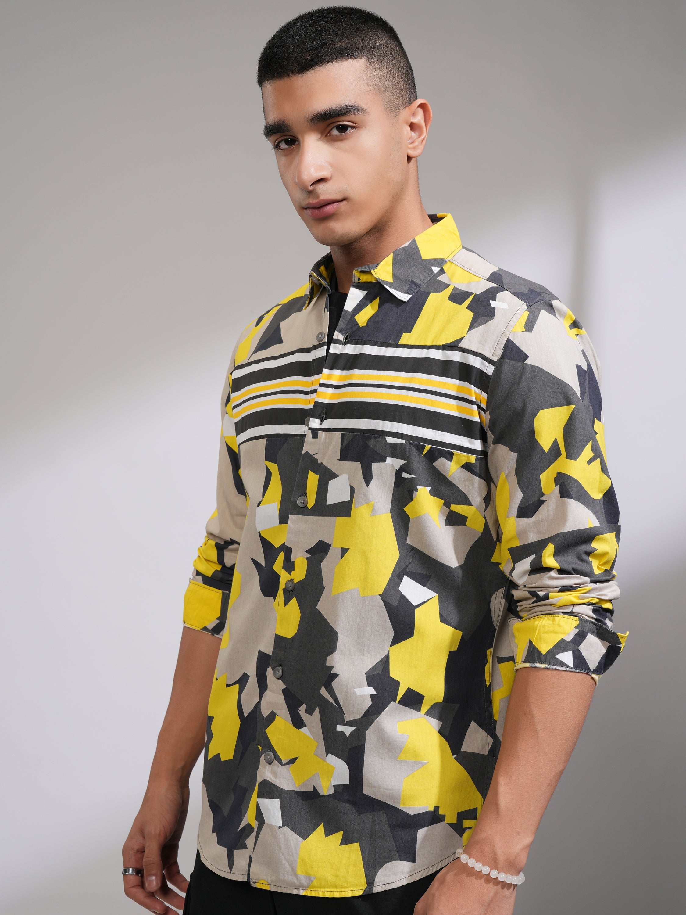 Highlander Men Olive Printed Slim Fit Casual Shirt - Olive - Image 4