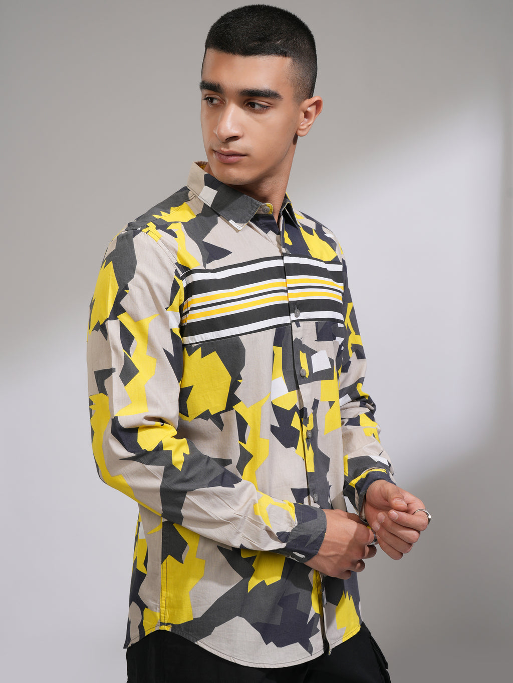 Highlander Men Olive Printed Slim Fit Casual Shirt - Olive - Image 6