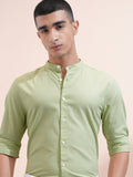 Highlander Men Green Solid Regular Fit Casual Shirt - Green - Image 1