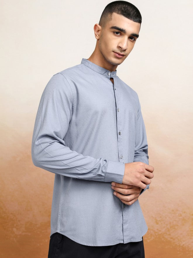 Highlander Men Blue Solid Regular Fit Casual Shirts - Blue - Image 6