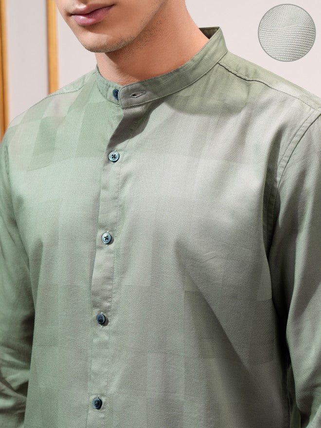 Highlander Men Green Self Design Regular Fit Casual Shirt - Green - Image 5