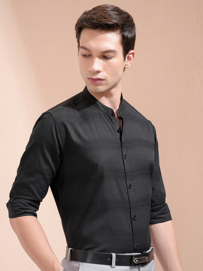 Highlander Men Black Striped Regular Fit Casual Shirt - Black - Image 6