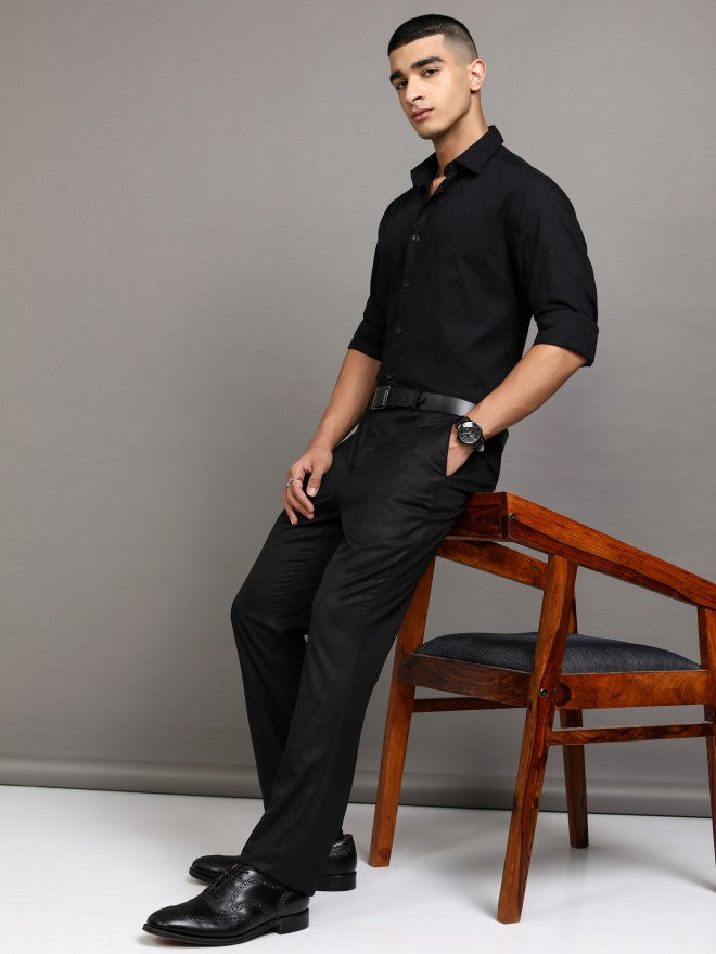Highlander Men Black Textured Slim Fit Casual Shirts - Black - Image 2