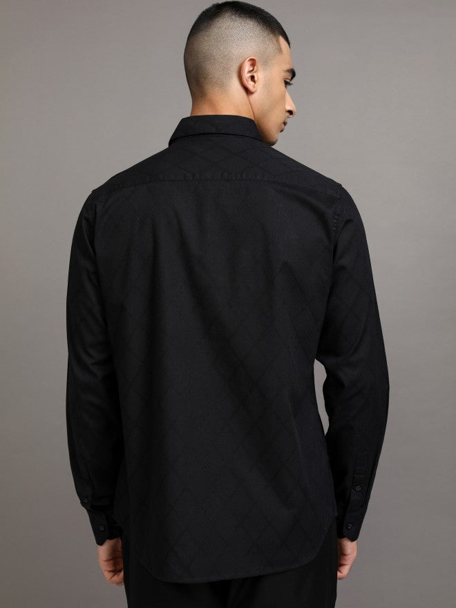 Highlander Men Black Textured Slim Fit Casual Shirts - Black - Image 3