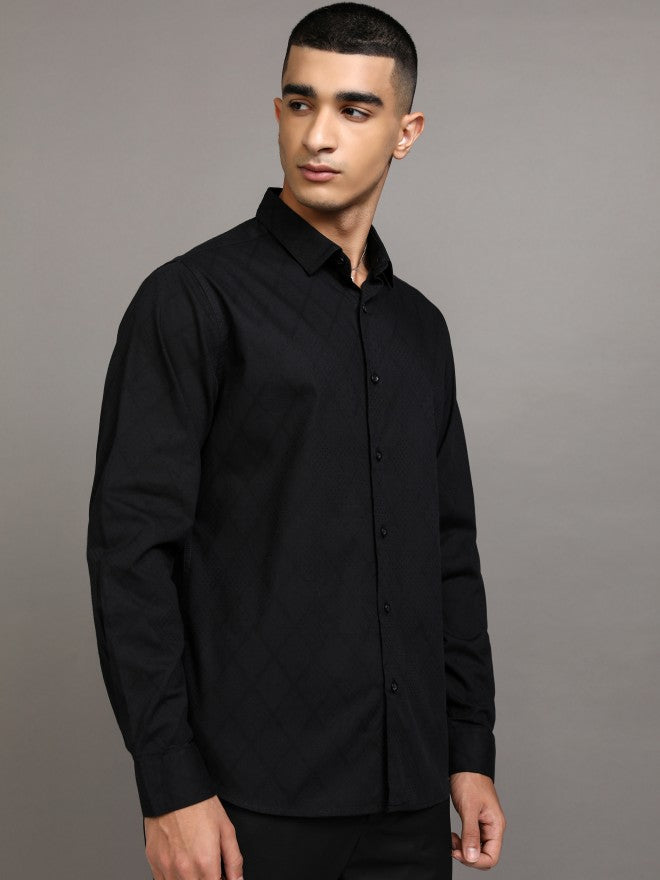 Highlander Men Black Textured Slim Fit Casual Shirts - Black - Image 6