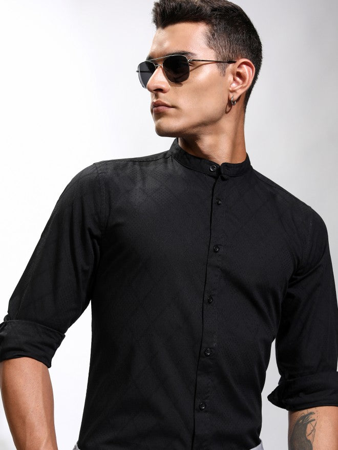 Highlander Men Black Textured Regular Fit Casual Shirt - Black - Image 1