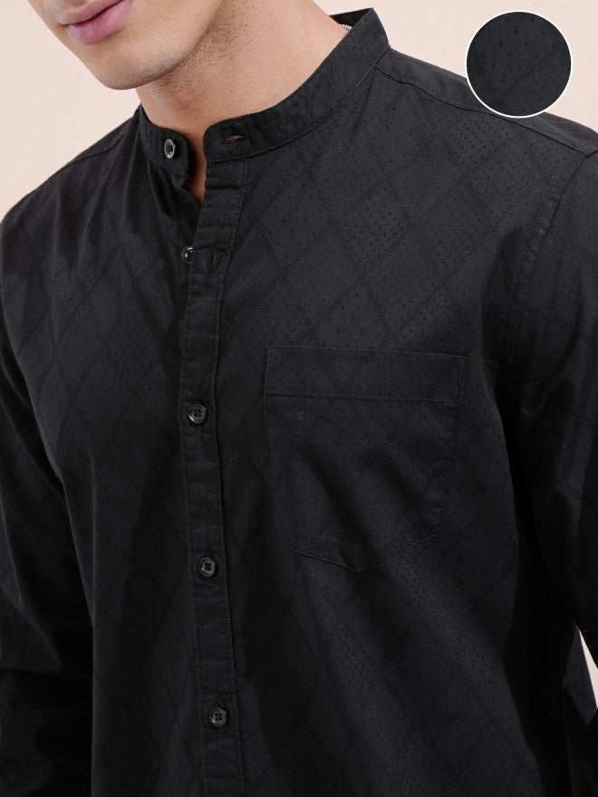 Highlander Men Black Textured Regular Fit Casual Shirt - Black - Image 5