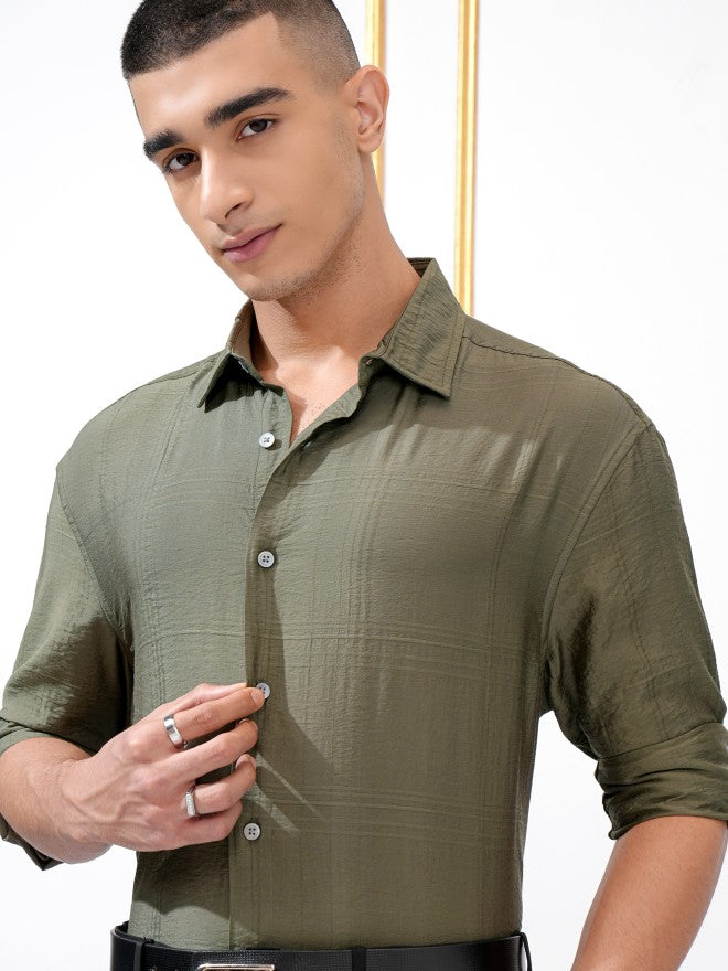 Highlander Men Olive Textured Slim Fit Casual Shirt - Olive - Image 1