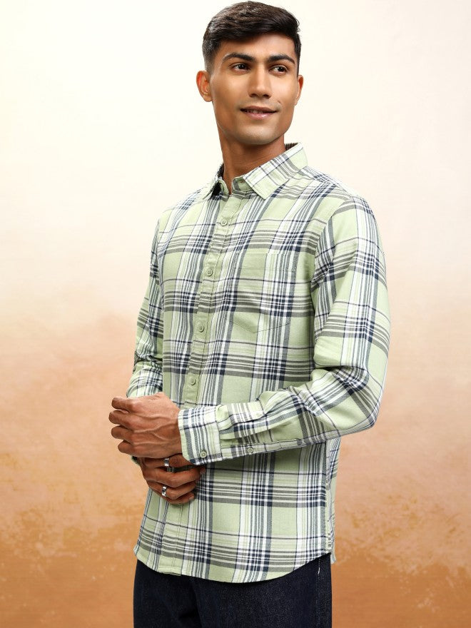 Highlander Men Green Checked Regular Fit Casual Shirt - Green - Image 4