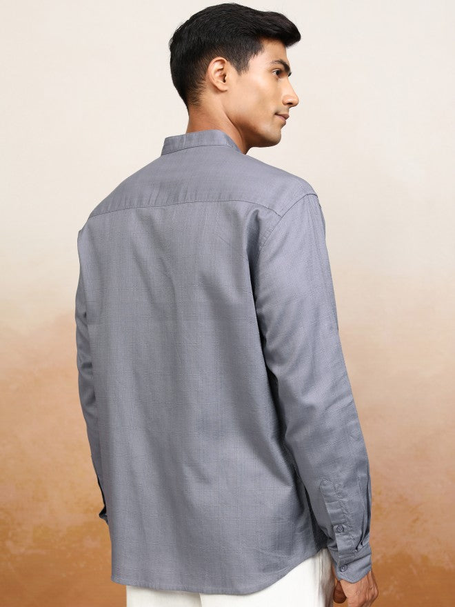 Highlander Men Grey Textured Relaxed Fit Casual Shirt - Grey - Image 3