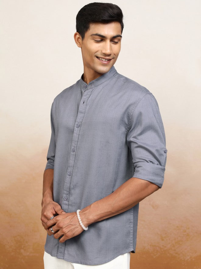 Highlander Men Grey Textured Relaxed Fit Casual Shirt - Grey - Image 4