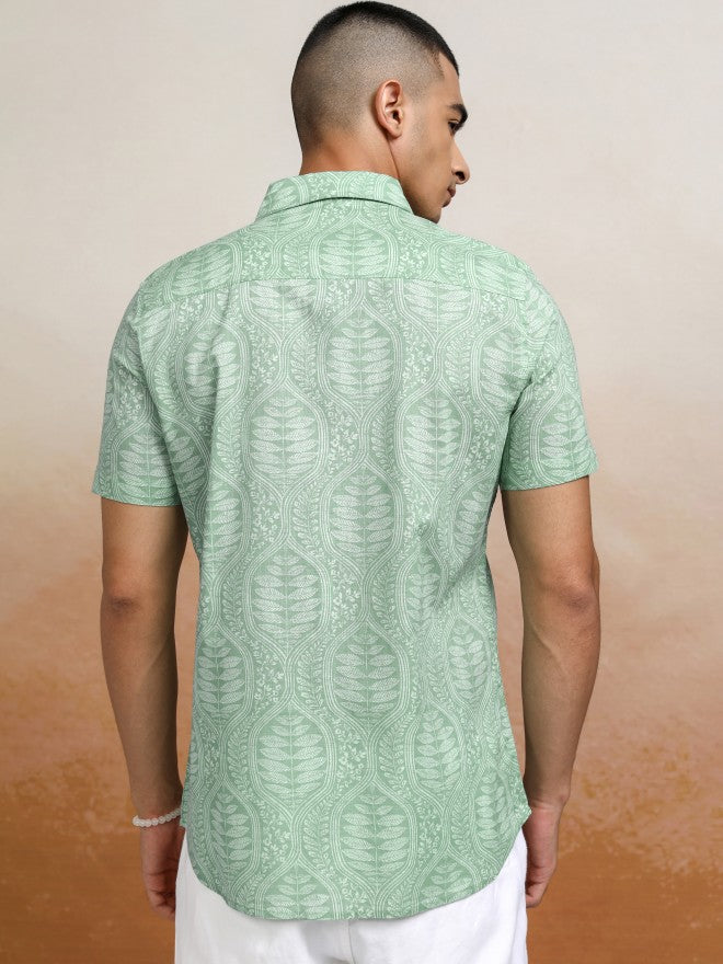 Highlander Men Green Printed Regular Fit Casual Shirts - Green - Image 3
